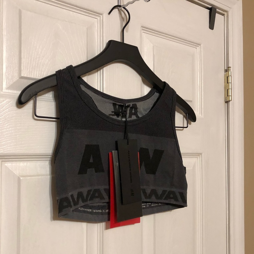 HM X ALEXANDER WANG SPORTS BRA